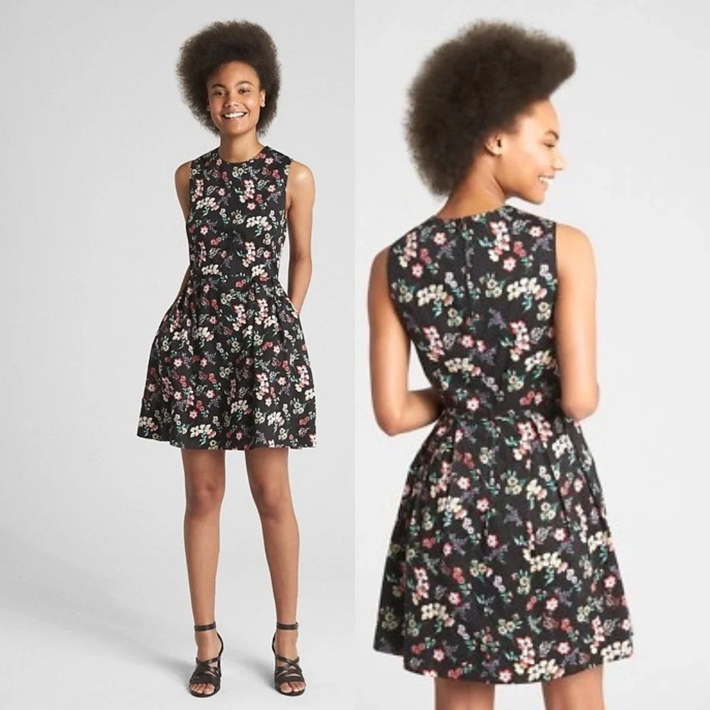 Gap Black Floral Fit and Flare Dress | 6 Petite, Sleeveless Cotton Sun Dress